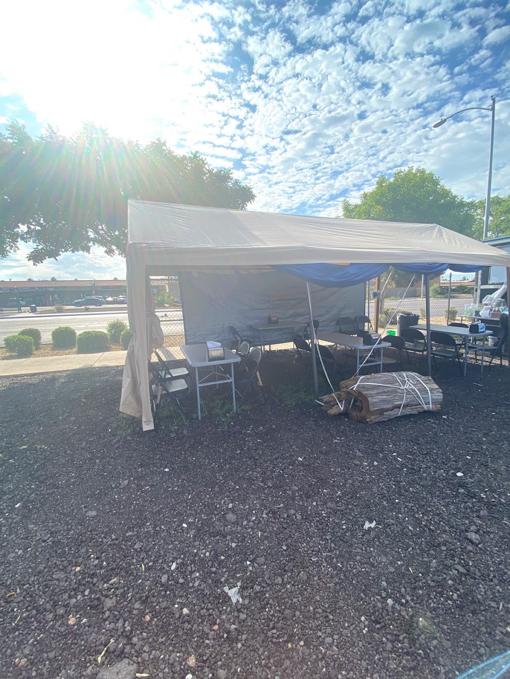 Antojitos Latinos Victoria | restaurant | 5915 W Rose Ln, Glendale, AZ 85301, USA | 4805617874 OR +1 480-561-7874