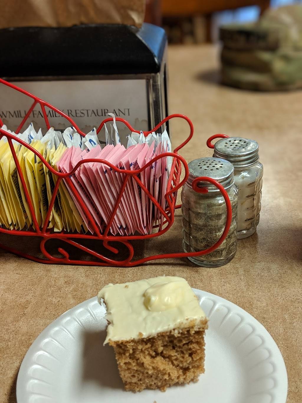 Sawmill Family Restaurant | restaurant | 2205 US 49, Wiggins, MS 39577, USA | 6019289410 OR +1 601-928-9410