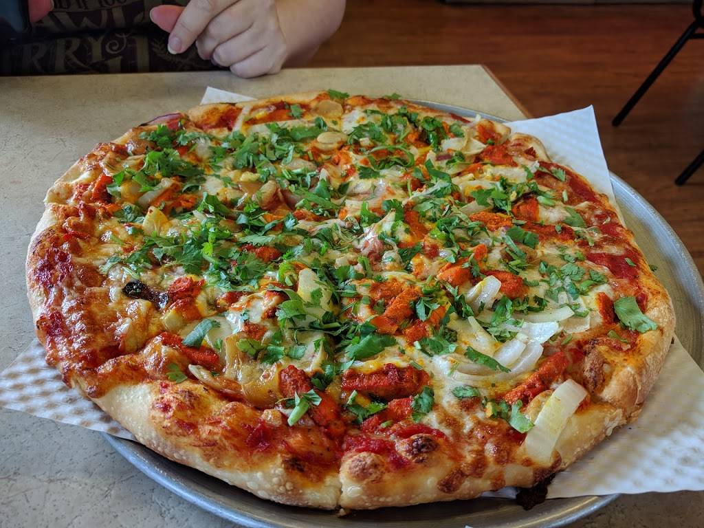 NYC Pizzeria | restaurant | 700 SE Chkalov Dr #1, Vancouver, WA 98683, USA | 3608827670 OR +1 360-882-7670