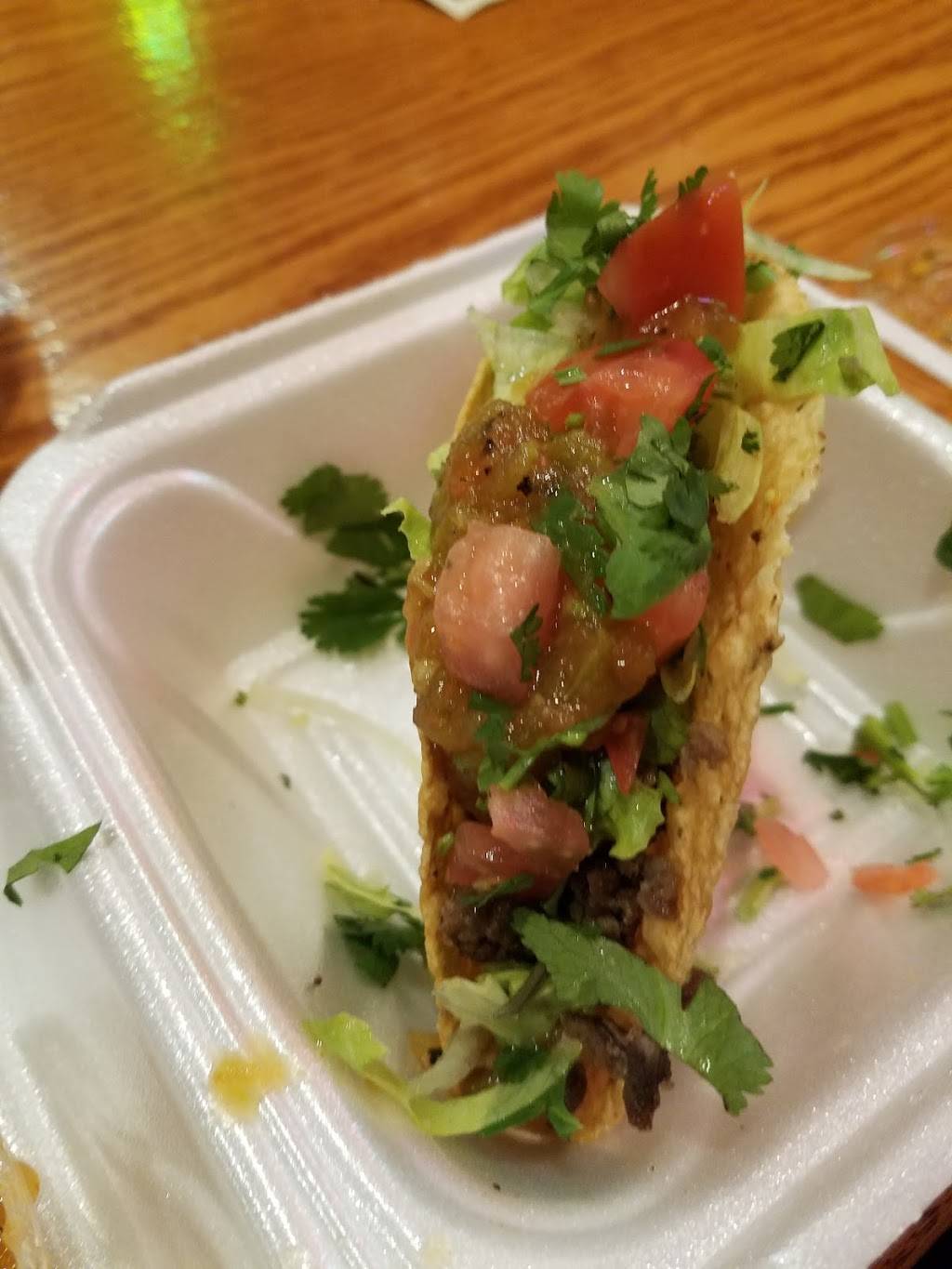 La Cecina Restaurant | restaurant | 2013 Hart St, Dyer, IN 46311, USA | 2193229566 OR +1 219-322-9566