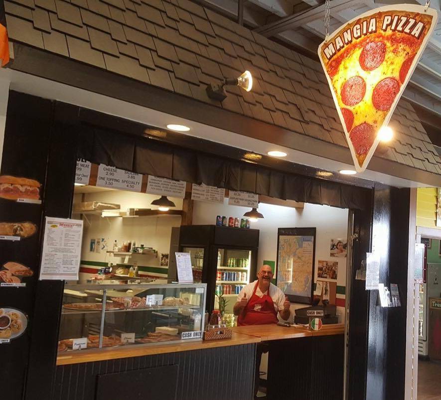 Mangia Pizza & More | restaurant | 205 Commercial St, Provincetown, MA 02657, USA | 5084870303 OR +1 508-487-0303