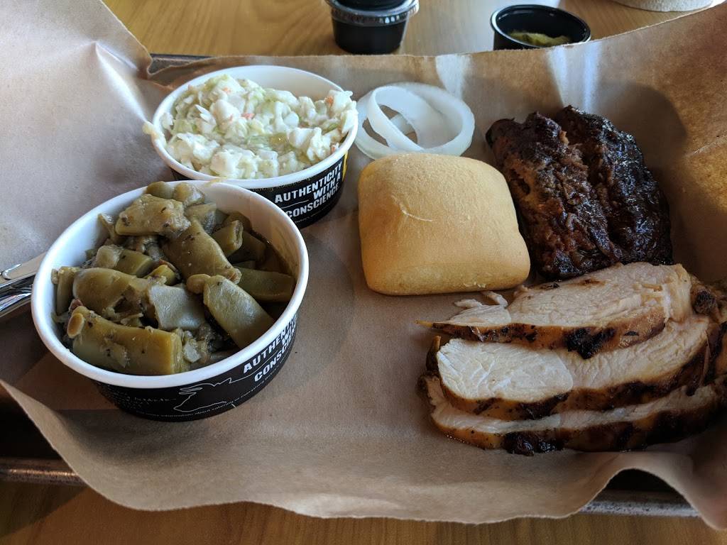 Dickeys Barbecue Pit | restaurant | 6451 Old Beulah St, Alexandria, VA 22315, USA | 8554908227 OR +1 855-490-8227