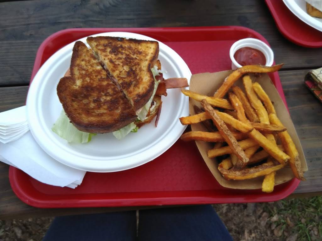 Nebraska Mini Mart | restaurant | 4815 N Nebraska Ave, Tampa, FL 33603, USA | 8132319522 OR +1 813-231-9522