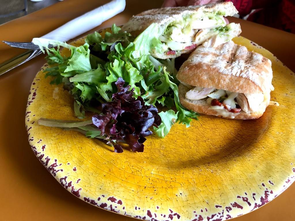 Yellow Vase | cafe | 31248 Palos Verdes Dr W, Rancho Palos Verdes, CA 90275, USA | 3103778813 OR +1 310-377-8813