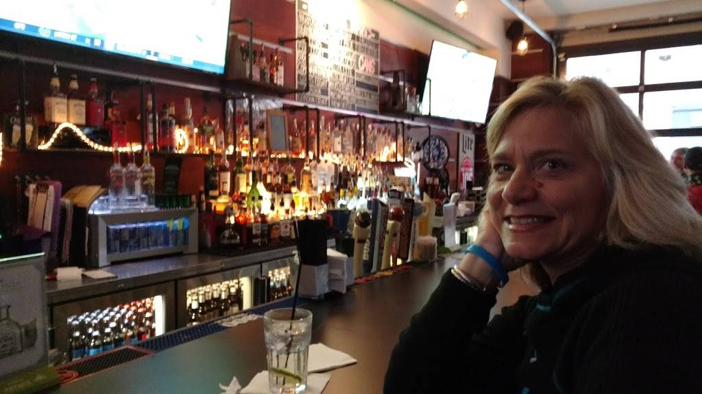 Pappys Bar & Grill | restaurant | 517 Monroe St, Detroit, MI 48226, USA | 3139834000 OR +1 313-983-4000