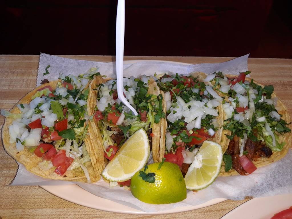 La Rosa | restaurant | 895 Villa St, Elgin, IL 60120, USA | 8477606120 OR +1 847-760-6120