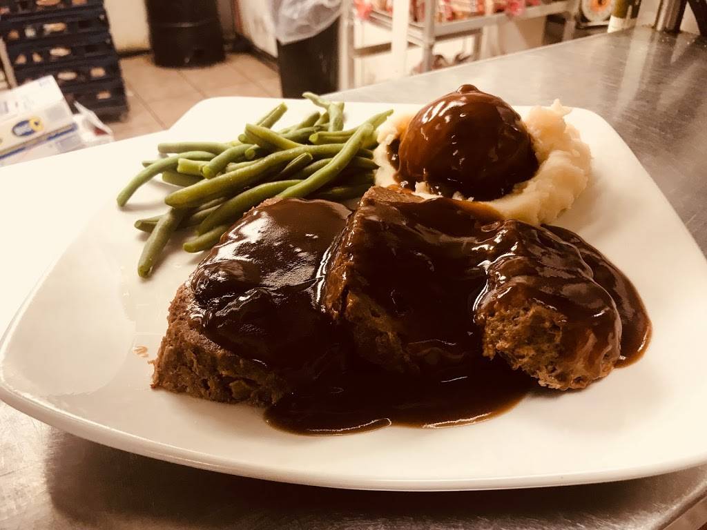 Georgies Diner | restaurant | 3822, 13407 N La Montana Dr, Fountain Hills, AZ 85268, USA | 4805561733 OR +1 480-556-1733