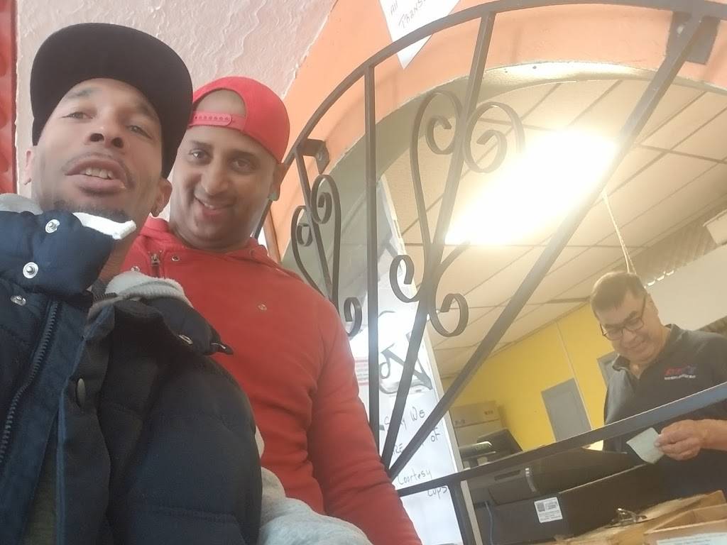 Pepes Mexican Restaurant | restaurant | 2014 E 87th St, Chicago, IL 60617, USA | 7733743388 OR +1 773-374-3388