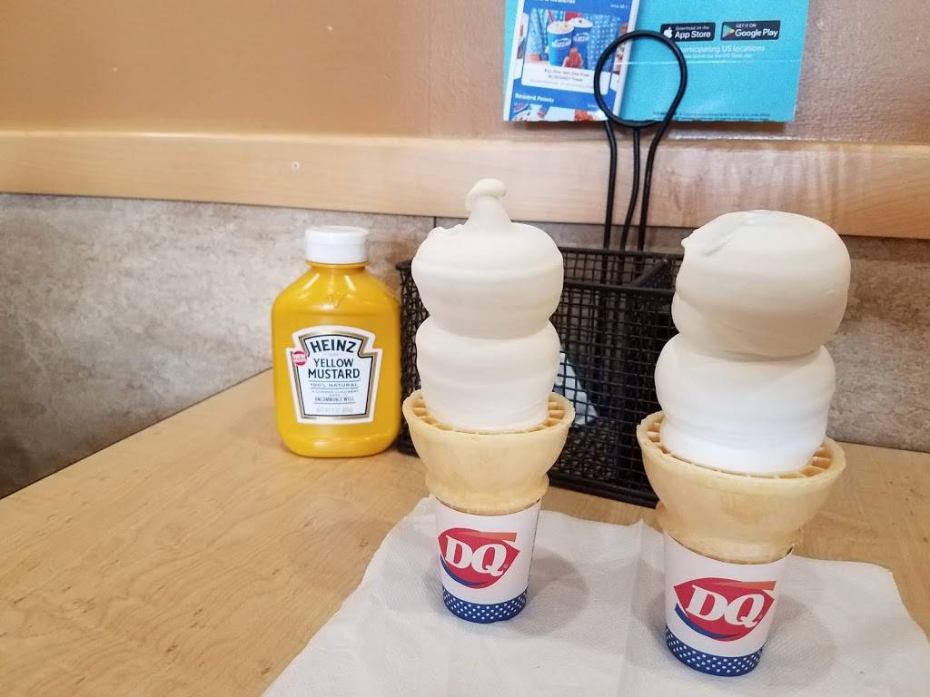 Dairy Queen Grill & Chill | restaurant | 1959 Ford Pkwy, St Paul, MN 55116, USA | 6516994777 OR +1 651-699-4777