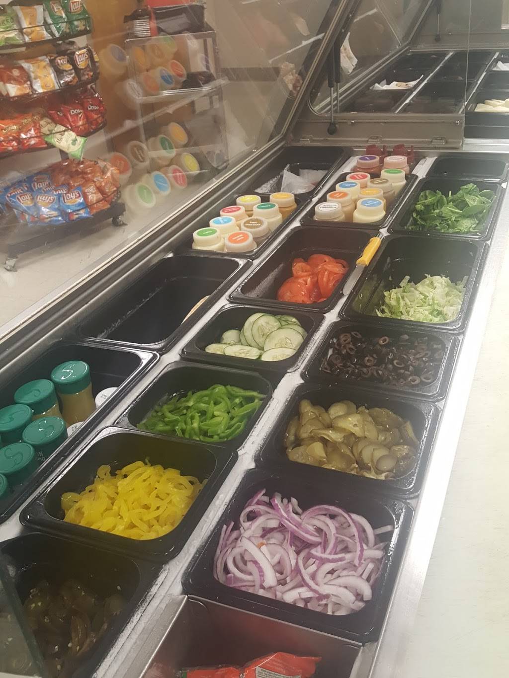 Subway | meal takeaway | 625 19th St S 2nd Floor, Birmingham, AL 35233, USA | 2057038044 OR +1 205-703-8044