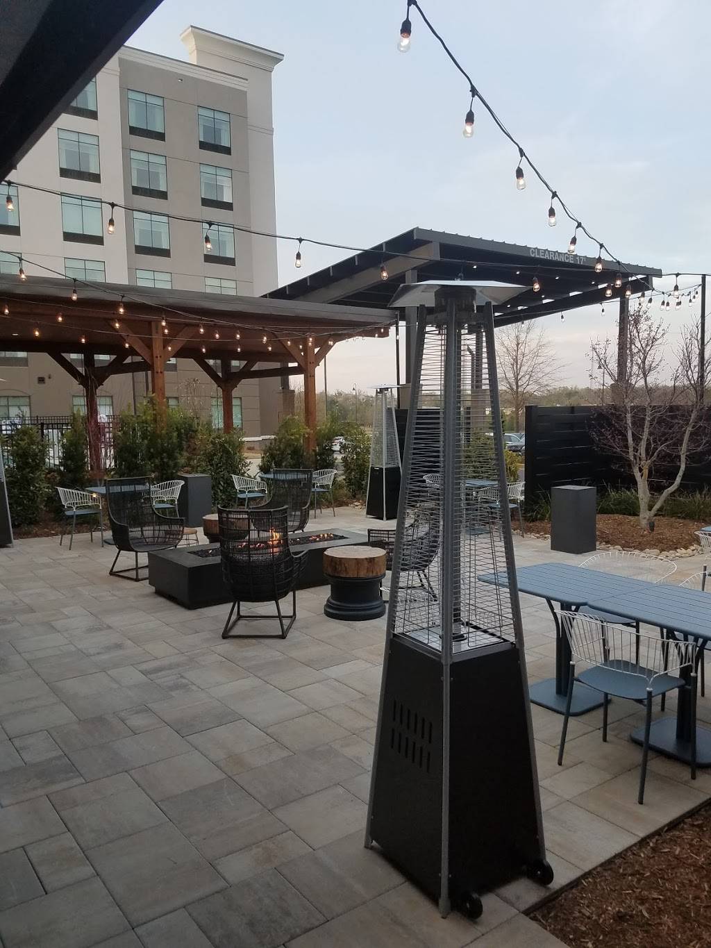 Heirloom - A Milltown Eatery | restaurant | 805 Spartan Blvd, Spartanburg, SC 29301, USA | 8649131212 OR +1 864-913-1212