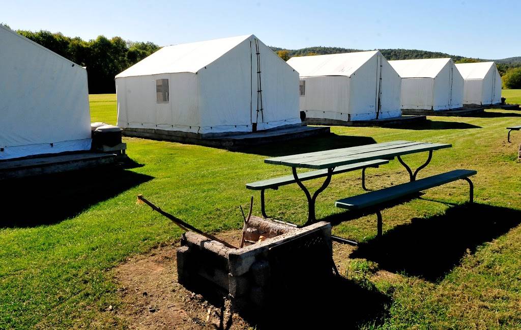 Maine Whitewater | restaurant | 36 Main St, Bingham, ME 04920, USA | 8003456246 OR +1 800-345-6246