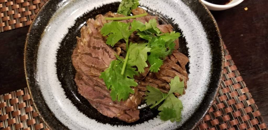 Village Asian Fusion | restaurant | 36 Middle Neck Rd, Great Neck, NY 11021, USA | 5164821923 OR +1 516-482-1923