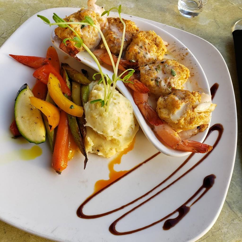 Amber Lantern Restaurant | restaurant | 5532 Bainbridge Point, Chesapeake, VA 23320, USA | 7572273057 OR +1 757-227-3057