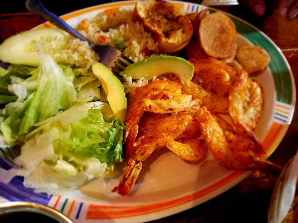 Los Langostinos Restaurant | restaurant | 3059 S Harding Ave, Chicago, IL 60623, USA | 7735421120 OR +1 773-542-1120