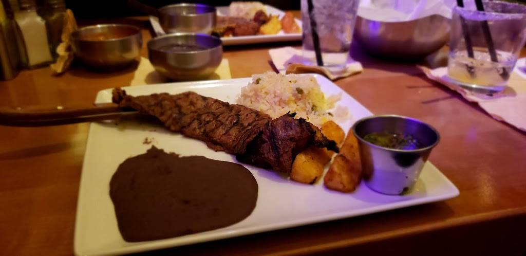 Glorias Latin Cuisine | restaurant | 320 West Las Colinas Boulevard, Irving, TX 75039, USA | 4692422641 OR +1 469-242-2641