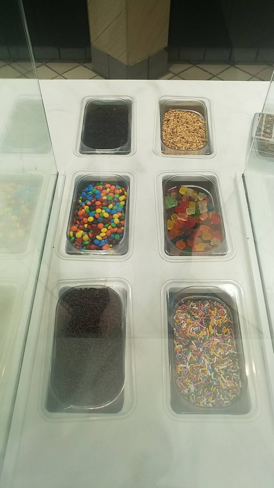 Haagen Dazs | restaurant | 3101 PGA Boulevard, Palm Beach Gardens, FL 33410, USA | 5616261866 OR +1 561-626-1866