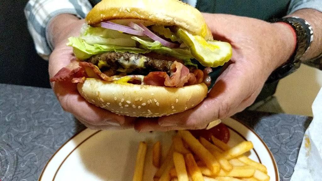 Johns Place | restaurant | 56249 Twentynine Palms Highway, Yucca Valley, CA 92284, USA | 7603650144 OR +1 760-365-0144