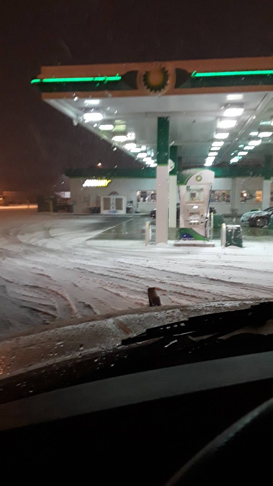 BP | restaurant | 650 Midland Rd, Janesville, WI 53546, USA | 6087583540 OR +1 608-758-3540