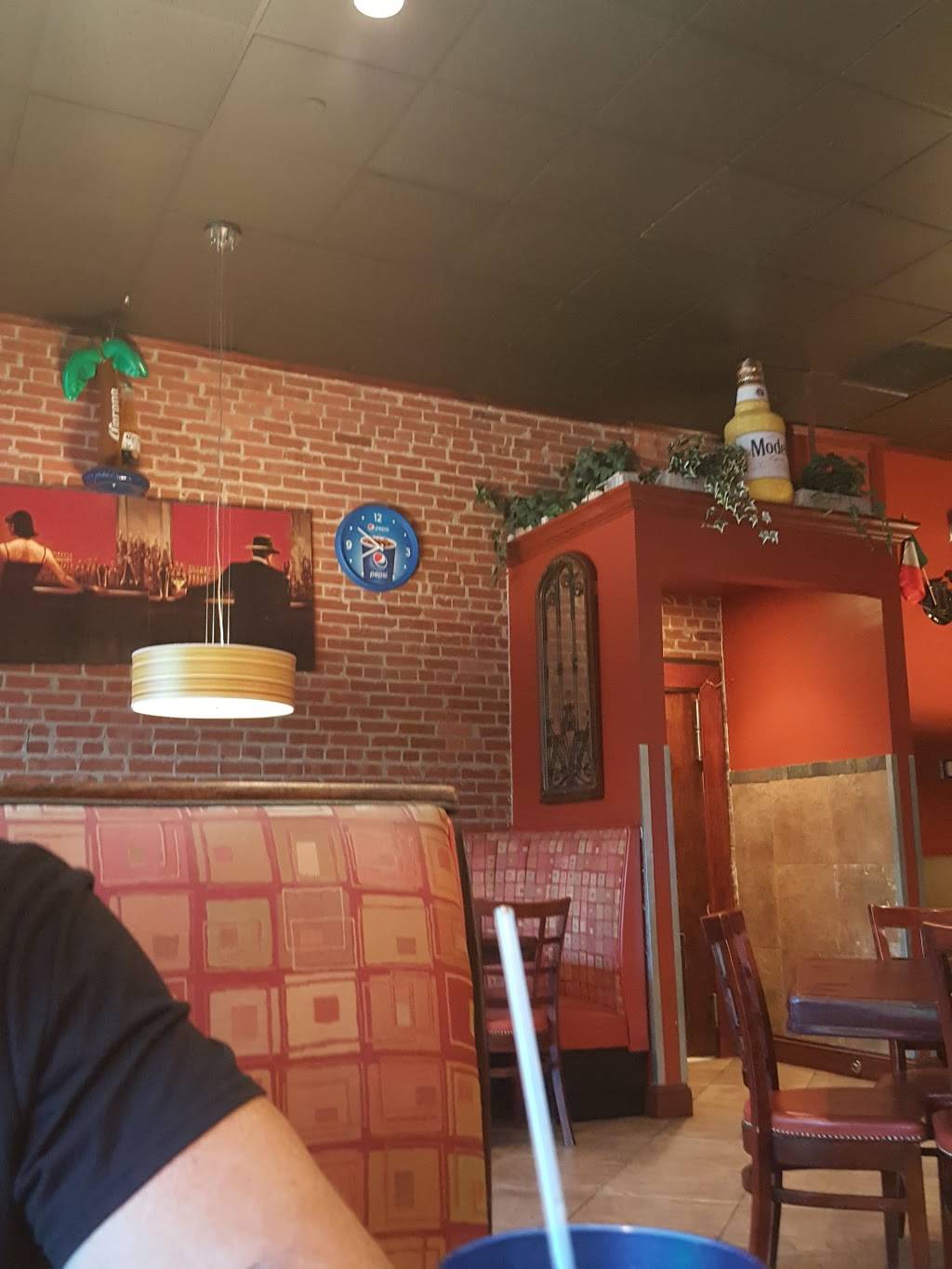 Cancun Fiesta | restaurant | 506 Dinwiddie St, Portsmouth, VA 23704, USA | 7573923465 OR +1 757-392-3465