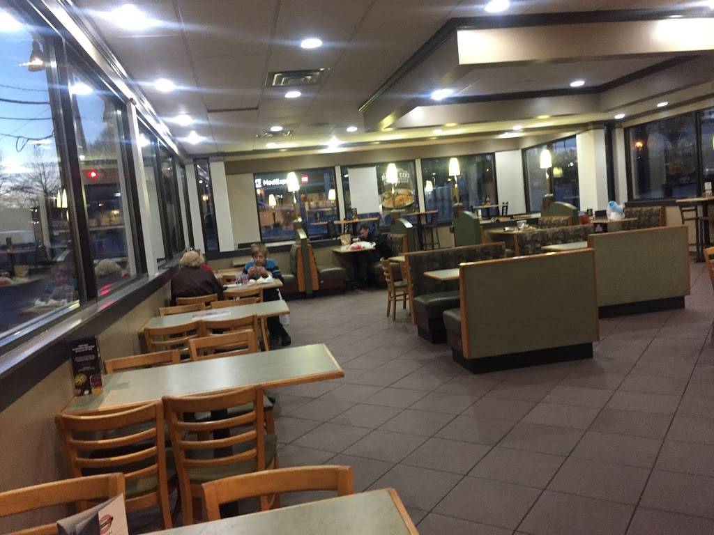 Boston Market | restaurant | 5200 Baum Blvd, Pittsburgh, PA 15224, USA | 4126839752 OR +1 412-683-9752