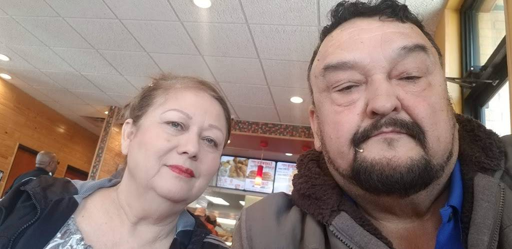 Popeyes Louisiana Kitchen | restaurant | 6512 W Adams Ave, Temple, TX 76502, USA | 2547800771 OR +1 254-780-0771