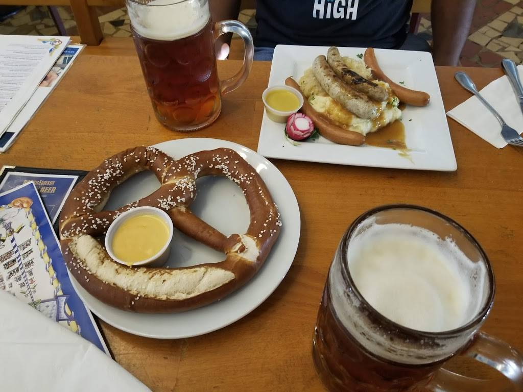 Hofbrauhaus St. Petersburg | restaurant | 123 4th St S, St. Petersburg, FL 33701, USA | 7278983333 OR +1 727-898-3333