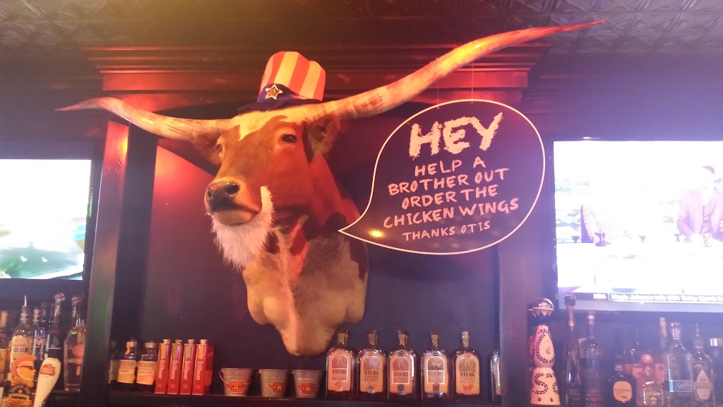 Flying X Saloon | restaurant | 2030 McCulloch Blvd N, Lake Havasu City, AZ 86403, USA | 9288543599 OR +1 928-854-3599