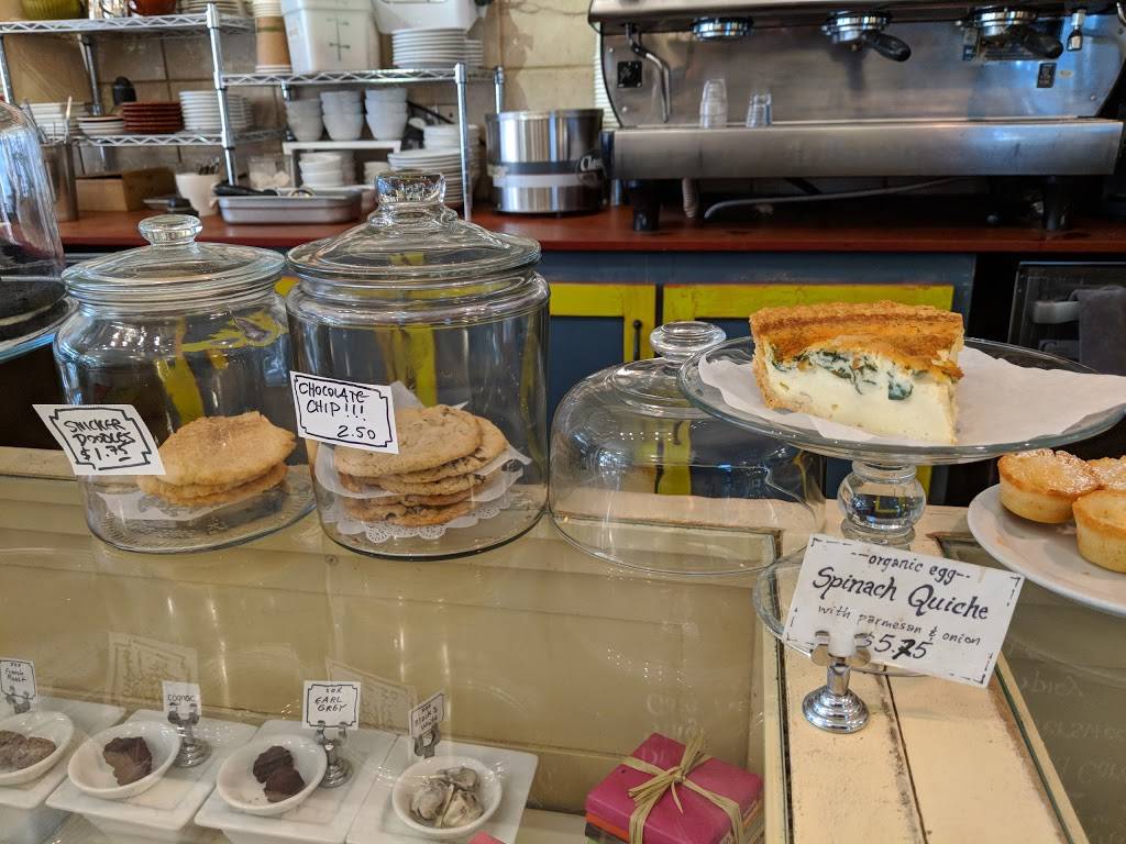 The Chocolate Dragon Bittersweet Cafe and Bakery | restaurant | 5427 College Ave, Oakland, CA 94618, USA | 5106814456 OR +1 510-681-4456