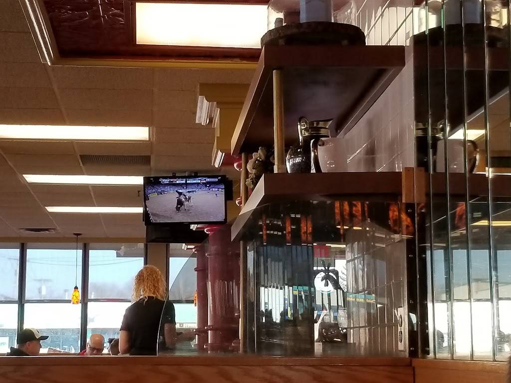 Dixie Diner | restaurant | 4983 Dixie Hwy, Waterford Twp, MI 48329, USA | 2483838192 OR +1 248-383-8192