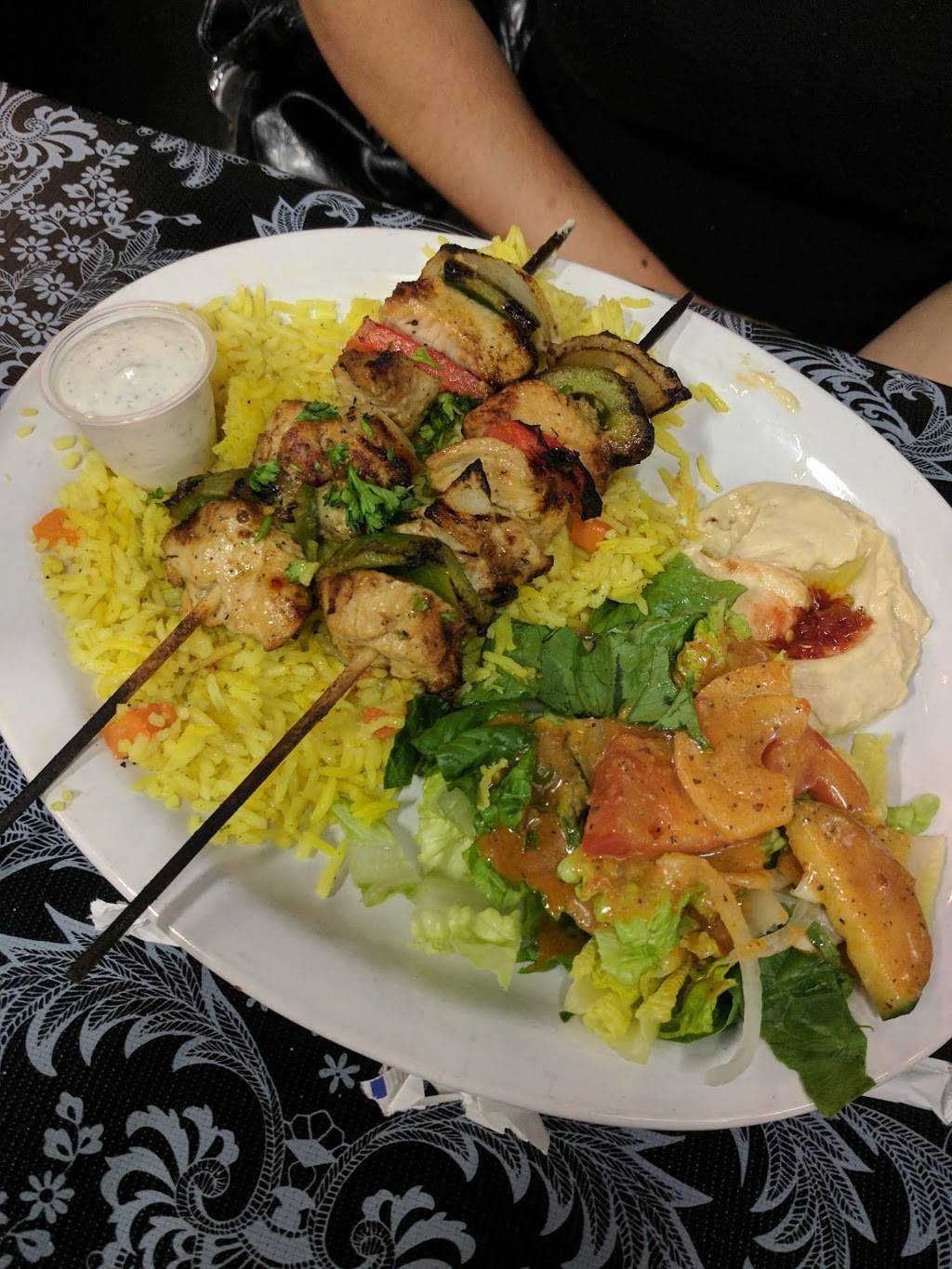 Zaina Mediterranean Cuisine & Catering | restaurant | 1108 Grand Blvd, Kansas City, MO 64106, USA | 8168421800 OR +1 816-842-1800