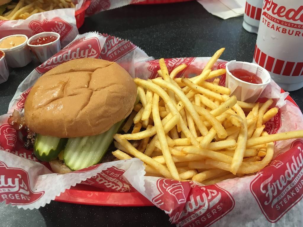 Freddys Frozen Custard & Steakburgers | restaurant | 26806 Farm to Market 1093, Fulshear, TX 77441, USA | 2816651223 OR +1 281-665-1223