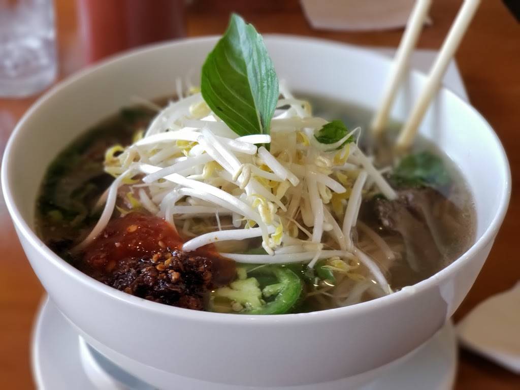 Ox Pho & Grill | restaurant | 31406 Pacific Hwy S, Federal Way, WA 98003, USA | 2066537578 OR +1 206-653-7578