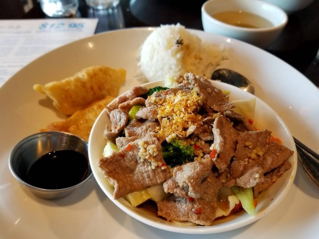 Chetuphon Thai | restaurant | 155 Gasser Dr, Napa, CA 94559, USA | 7076662564 OR +1 707-666-2564