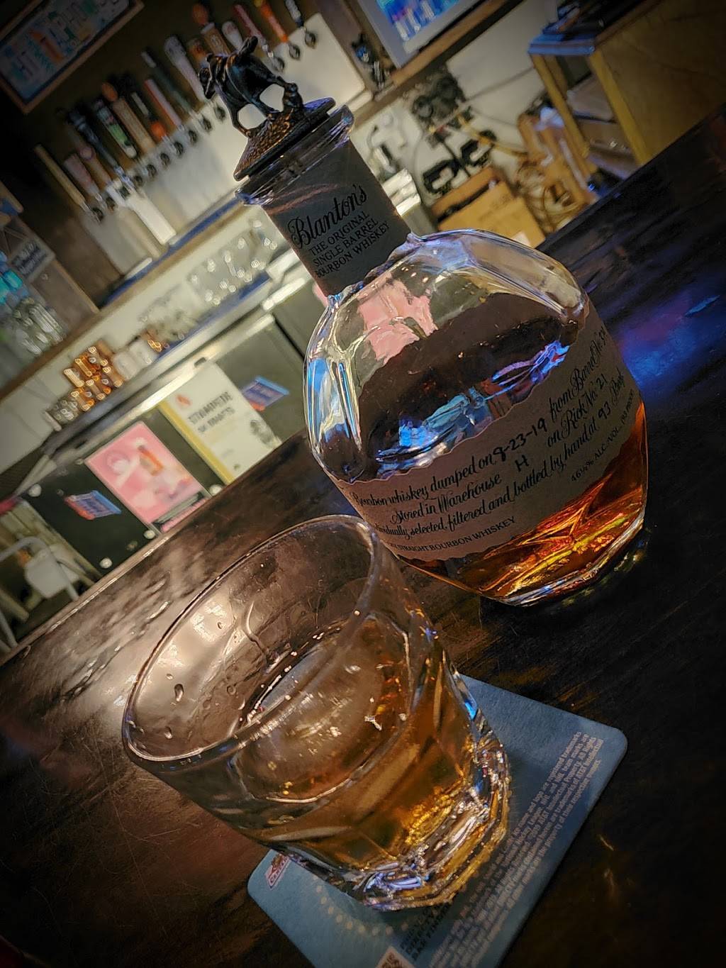 Hilltop Tap House | restaurant | 19878 Hilltop Rd, Parker, CO 80134, USA | 7202426224 OR +1 720-242-6224