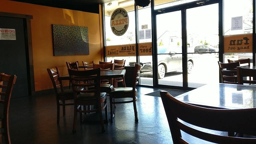 Hall Street Pizza Company | restaurant | 15917 SW Hall Blvd, Portland, OR 97224, USA | 5039682000 OR +1 503-968-2000