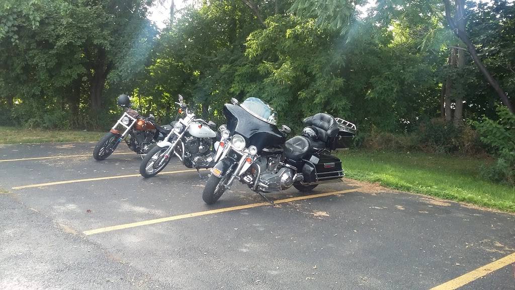 TR Noonans | restaurant | 7408 Pittsford Palmyra Rd, Fairport, NY 14450, USA | 5852230255 OR +1 585-223-0255