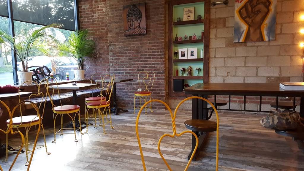 Ohmies Coffee Bar + Yoga Studio | cafe | 919 N Wood Ave, Roselle, NJ 07203, USA | 9082411602 OR +1 908-241-1602