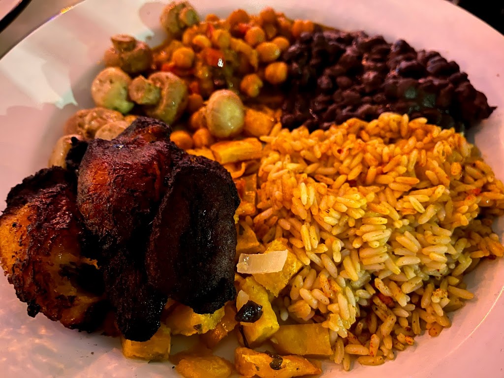 Luv Child | restaurant | 516 S Howard Ave, Tampa, FL 33609, USA | 8132130100 OR +1 813-213-0100