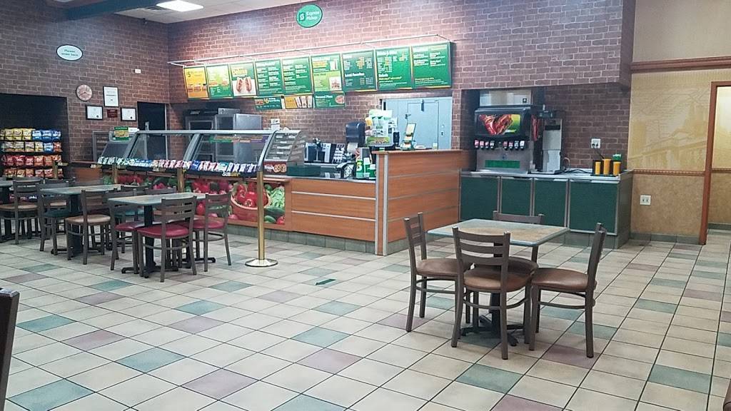 Subway Restaurants | restaurant | 2801 W Touhy Ave, Elk Grove Village, IL 60007, USA | 8477590995 OR +1 847-759-0995