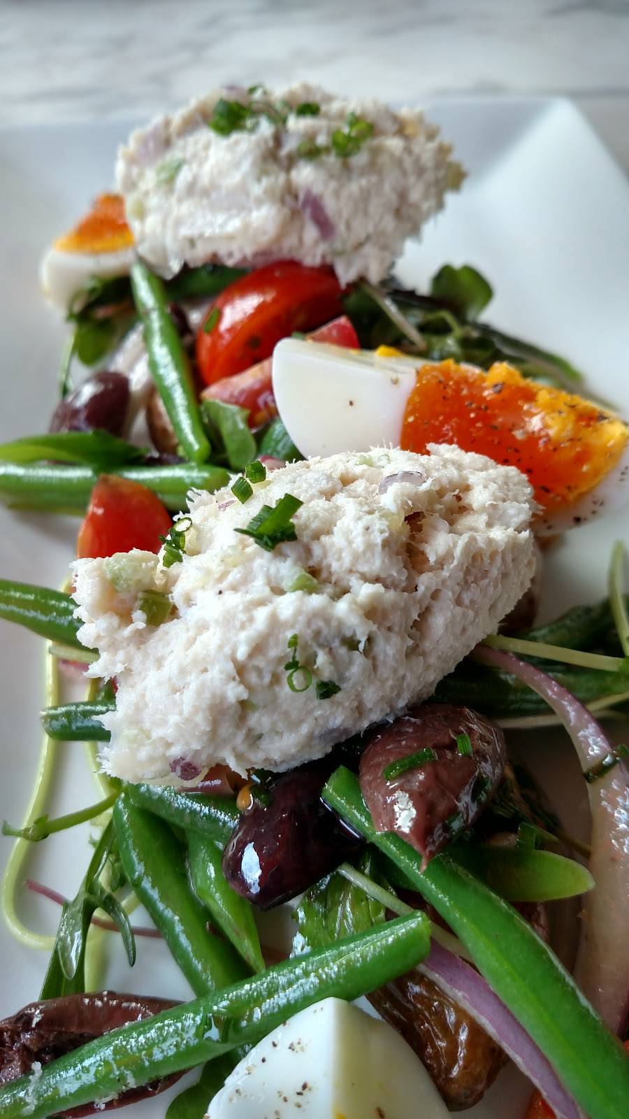 Rappahannock Oyster Bar (Union Market) | restaurant | 1309 5th St NE, Washington, DC 20002, USA | 2025444702 OR +1 202-544-4702