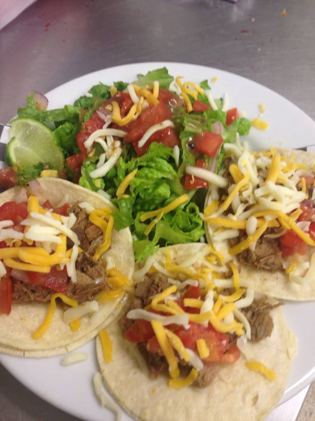 Liaison Lounge | restaurant | 2667 Alta Arden Expy, Sacramento, CA 95825, USA | 9164871040 OR +1 916-487-1040