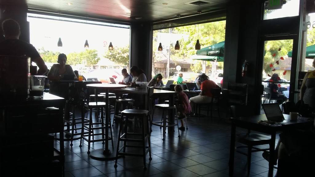 Starbucks | cafe | 974 Admiral Callaghan Ln, Vallejo, CA 94591, USA | 7075522004 OR +1 707-552-2004