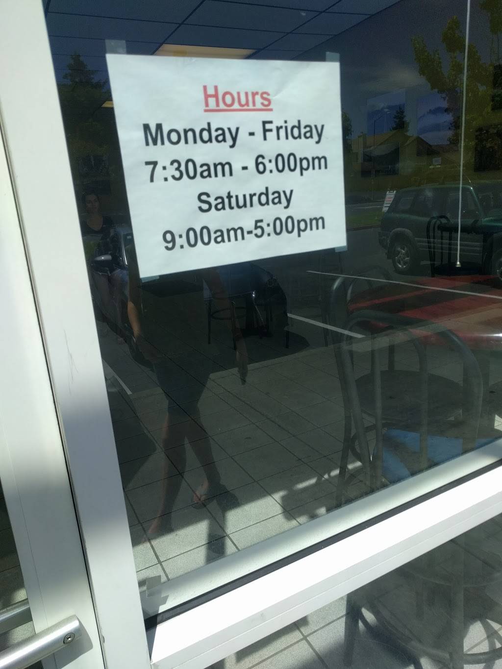 Michaels Sourdough | restaurant | 7285 Snyder Ln, Rohnert Park, CA 94928, USA | 7079920431 OR +1 707-992-0431