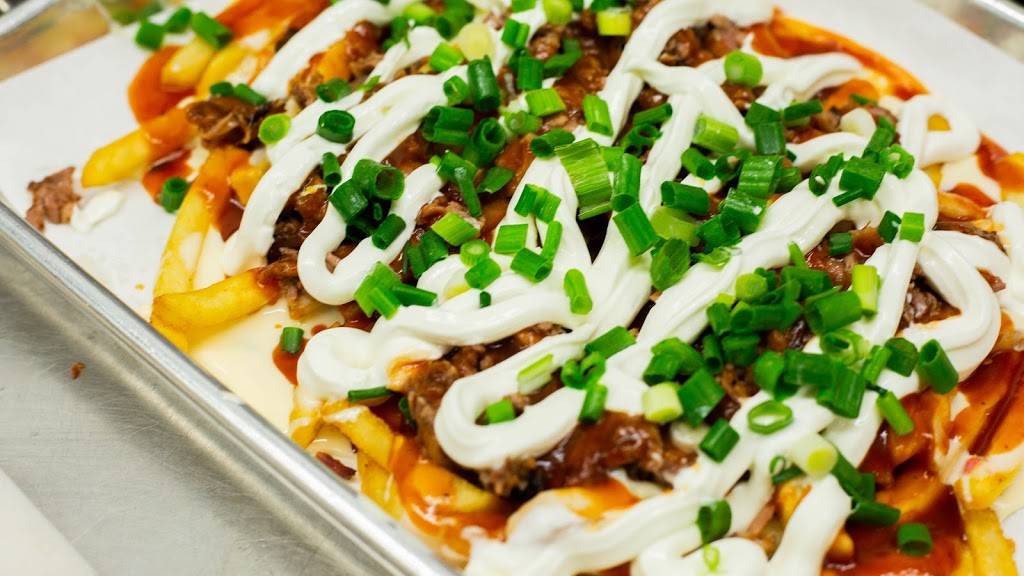 CowBurners BBQ & Taproom | restaurant | 109 N Johnson St, Mineola, TX 75773, USA | 9036388668 OR +1 903-638-8668