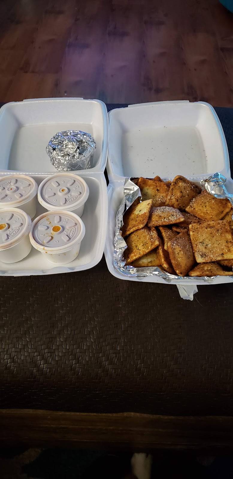 Imos Pizza | meal delivery | 7345 S Lindbergh Blvd, St. Louis, MO 63125, USA | 3144874667 OR +1 314-487-4667