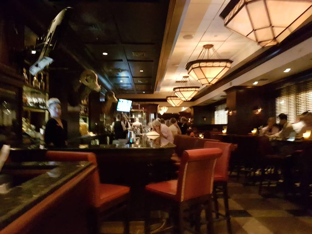 The Capital Grille | restaurant | 1338-46 Chestnut St, Philadelphia, PA 19107, USA | 2155459588 OR +1 215-545-9588