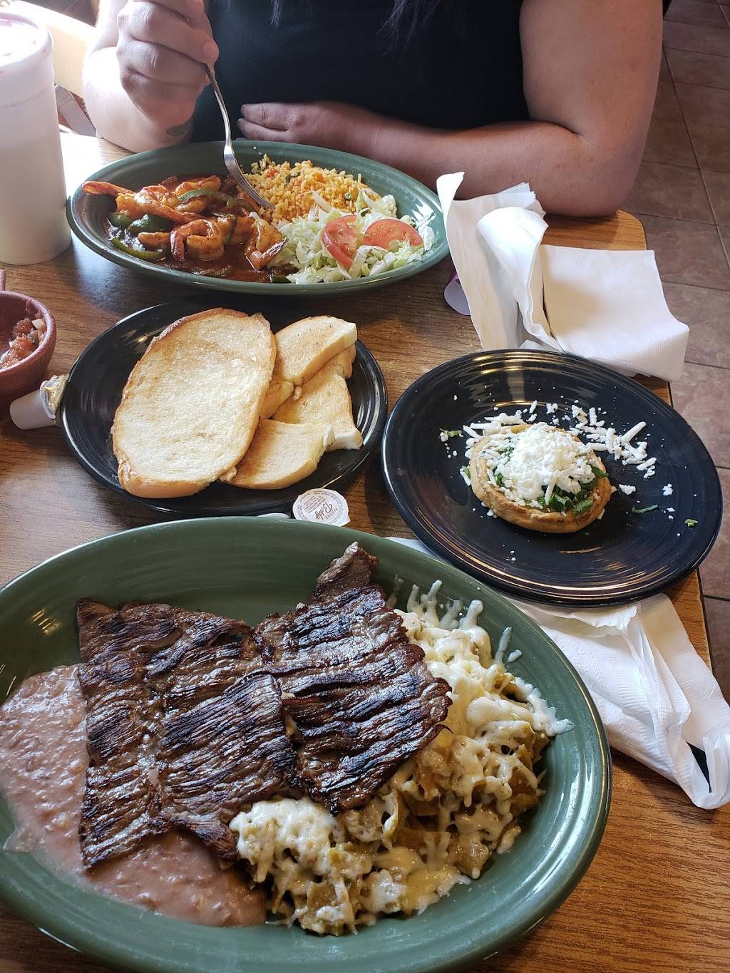 Taquerias Arandas | restaurant | 1630 Gessner Rd, Houston, TX 77080, USA | 7134687700 OR +1 713-468-7700