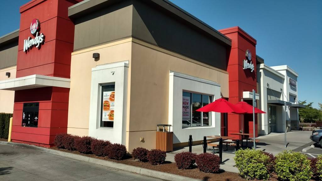Wendys | restaurant | 9695 NE Cascades Pkwy, Portland, OR 97220, USA | 5032844459 OR +1 503-284-4459