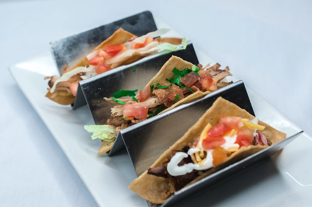 Little Mexican Cafe | cafe | 581 Main St, New Rochelle, NY 10801, USA | 9146363926 OR +1 914-636-3926